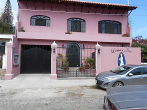 Lolitas Inn
