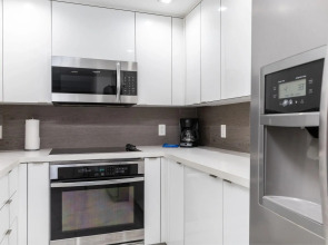 Fortune House Hotel Suites