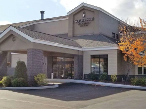 Country Inn & Suites by Radisson Erie