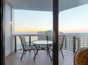Surfside Resort 3-1208