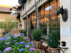Beaumanoir Small Luxury Boutique Hotel