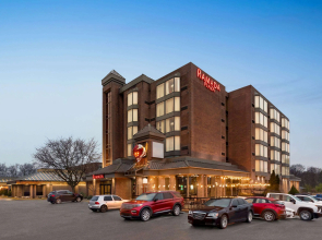 Ramada Plaza by Wyndham Niagara Falls