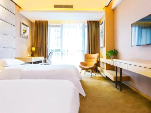 Cypress Hotel