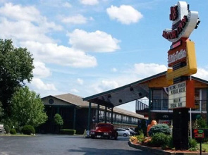 Jr'S Motor Inn