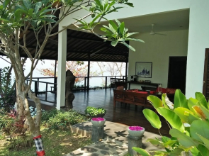 Gamrang Resort & Restaurant
