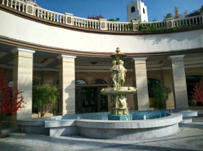 Tangla Suites Yalong Bay