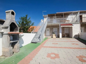 Villa Vinko - With Four Rooms - H