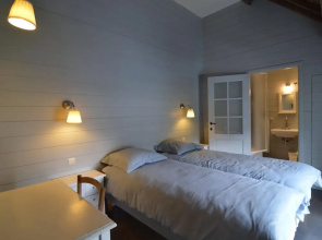 Elegant Estate Stay, Maredsous