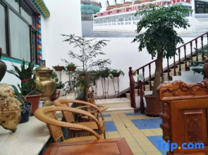 Zongqu Tibetan Inn