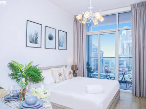 Beach View 2BR Ultra-luxurious Apt- 1504