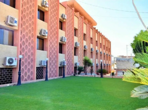 Hotel Pameer