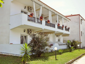 Golden Deer Apartments