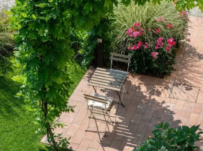 Green Lodge - Apartment 1 - 1 BR 1 Bath