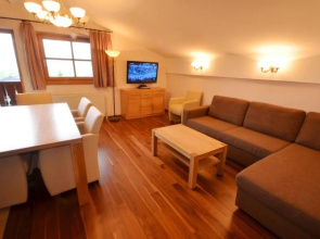 Select Apartments by Alpen Apartments