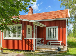 Amazing Home in Mellerud With Wifi and 3 Bedrooms
