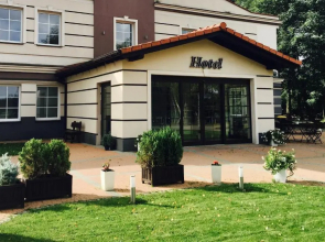 Hotel Stajnia Wolica