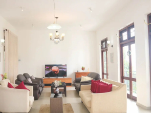 Holistic Villas Hills