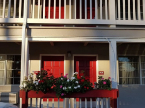Pelican Inn Monterey