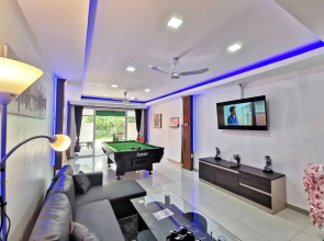Thai Orange Villas