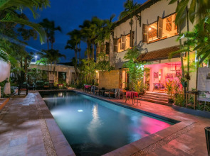 Bunwin Boutique Hotel