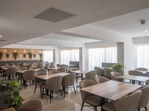 Bohemian Gardens Hotel