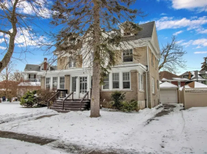Cozy 3BR Near UB & Niagara Falls - Pet Friendly