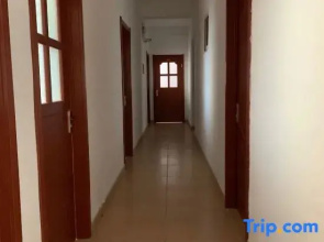 Yantai Lulin Guesthouse