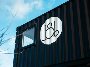 Containerhus 18b