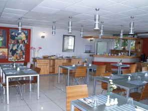 Le Champ de Mars B&B