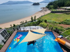 Sacheon Seopo Beach Pension