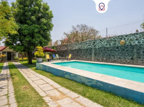 Vacation house with pool - Temixco 2 BR
