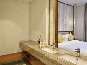 Grand Mercure Dubai City