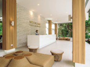 Moonlight Bay Resort