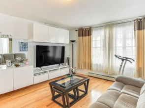 1 Mi to Downtown & Palladium: Worcester Getaway!