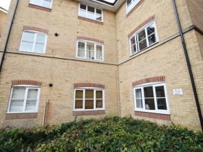 Luxury top Floor 2BD Apartment Apsley
