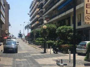 Studio carré d'or situé à 50 m de la plage