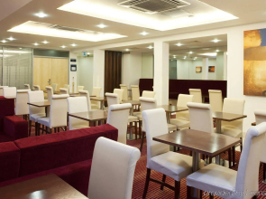 Holiday Inn Express Edinburgh Royal Mile by IHG