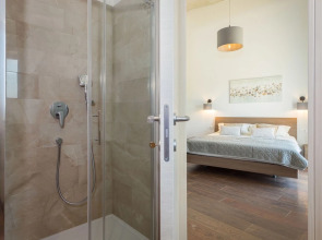 Villa Leonardo Vr Naveri
