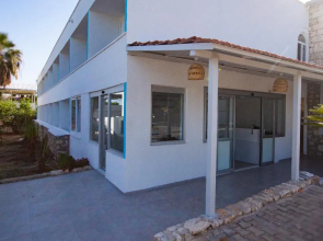 Mojo Otel Beach