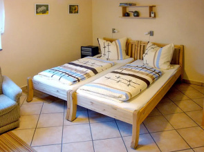 Ruhige Ferienwohnung in Niepars