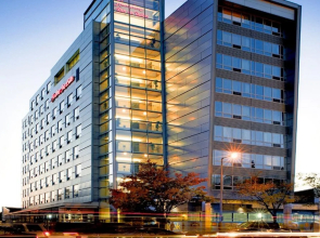 Hampton Inn & Suites Boston Crosstown Center