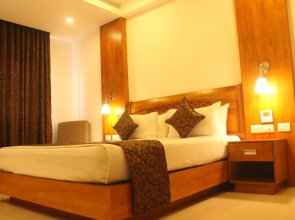 The Hotel Canoe