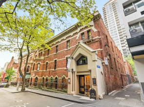 Gordon House Apartments