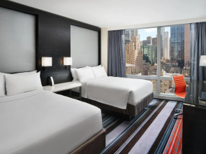 Courtyard by Marriott New York Manhattan / Central Park