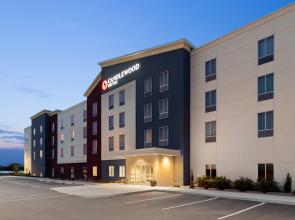 Candlewood Suites Mcpherson by IHG