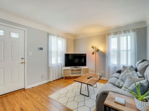 Pet-friendly Southfield House w/ Ping-pong Table!