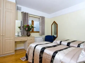 Oliver St. John Gogarty's Penthouse Apartments
