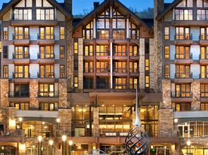 Platinum Vail Solaris 4 Bedroom Vacation Rental Set at the Base of the Mountain Just Steps From the Gondola