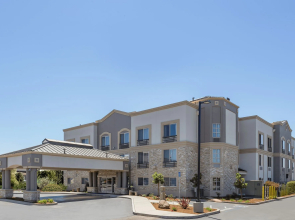 Holiday Inn Express Hotel & Suites San Jose-Morgan Hill by IHG