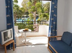 Narcissos Waterpark Resort